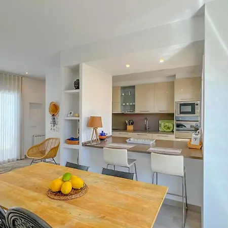 בית נופש Vivalidays Greco House - *