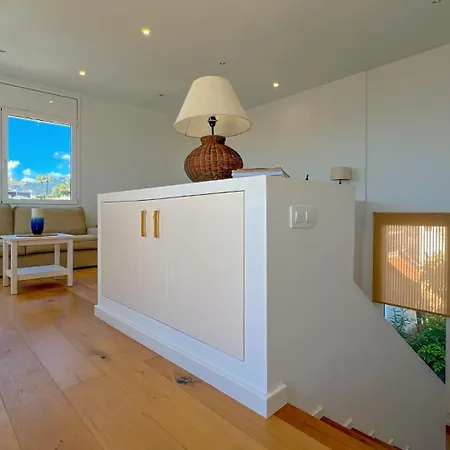 Vivalidays Greco House - בית נופש