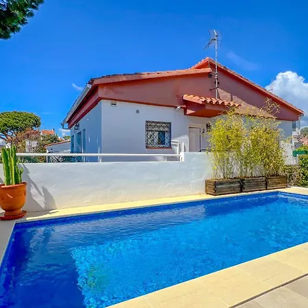 Vivalidays Greco House - Pineda de Mar