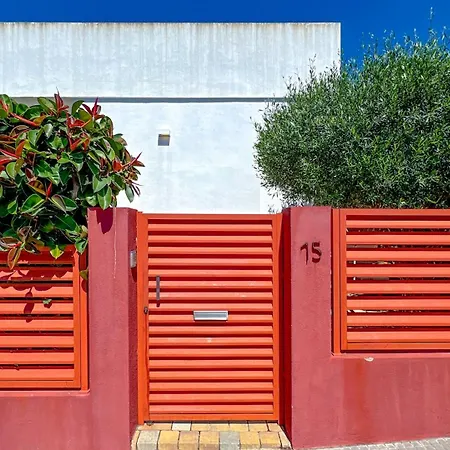 Casa de Férias Vivalidays Greco House -